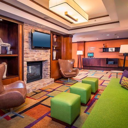 Fairfield Inn & Suites By Marriott Вильямсбург Интерьер фото