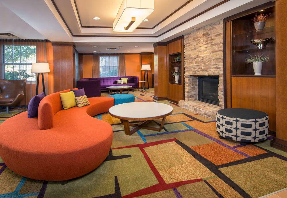Fairfield Inn & Suites By Marriott Вильямсбург Экстерьер фото