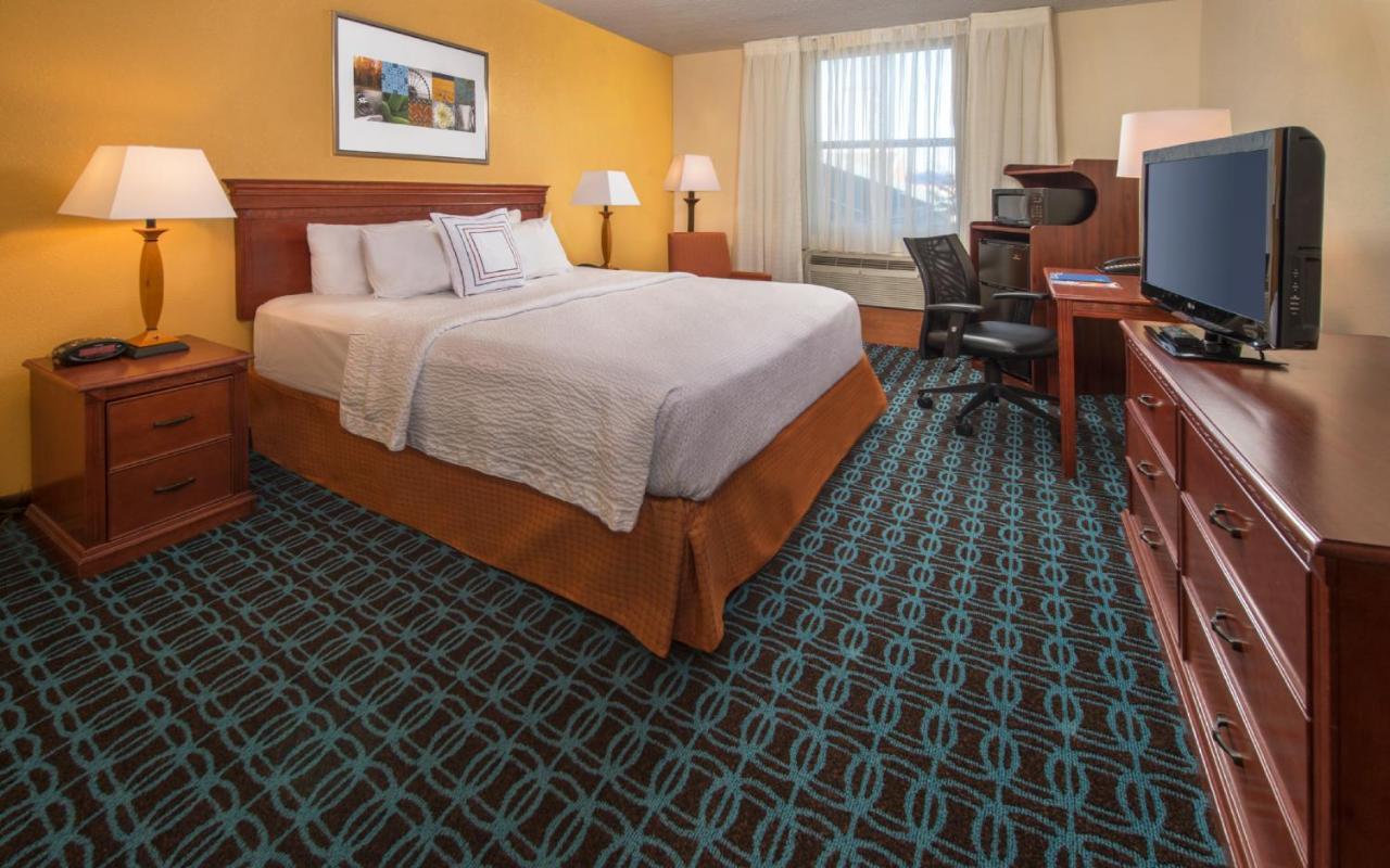 Fairfield Inn & Suites By Marriott Вильямсбург Экстерьер фото