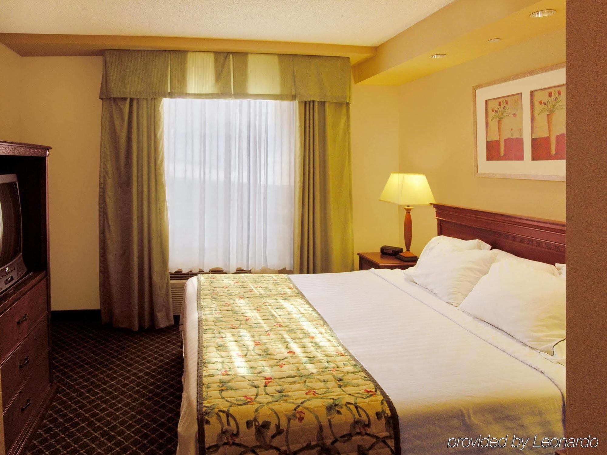 Fairfield Inn & Suites By Marriott Вильямсбург Экстерьер фото