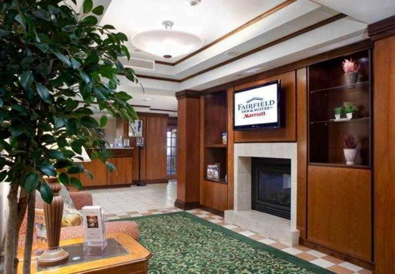 Fairfield Inn & Suites By Marriott Вильямсбург Экстерьер фото